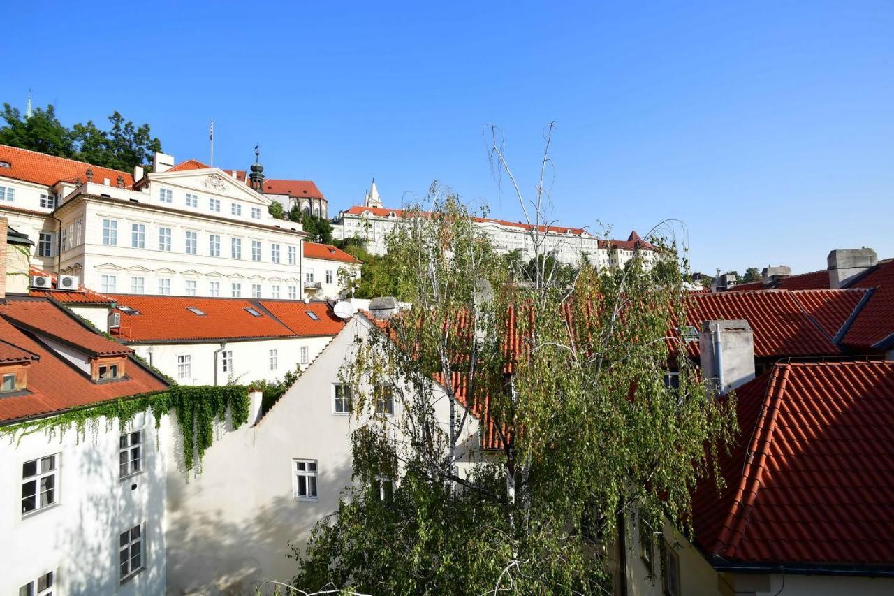 Lovely Little Cosy Apt In Praha Eksteriør bilde