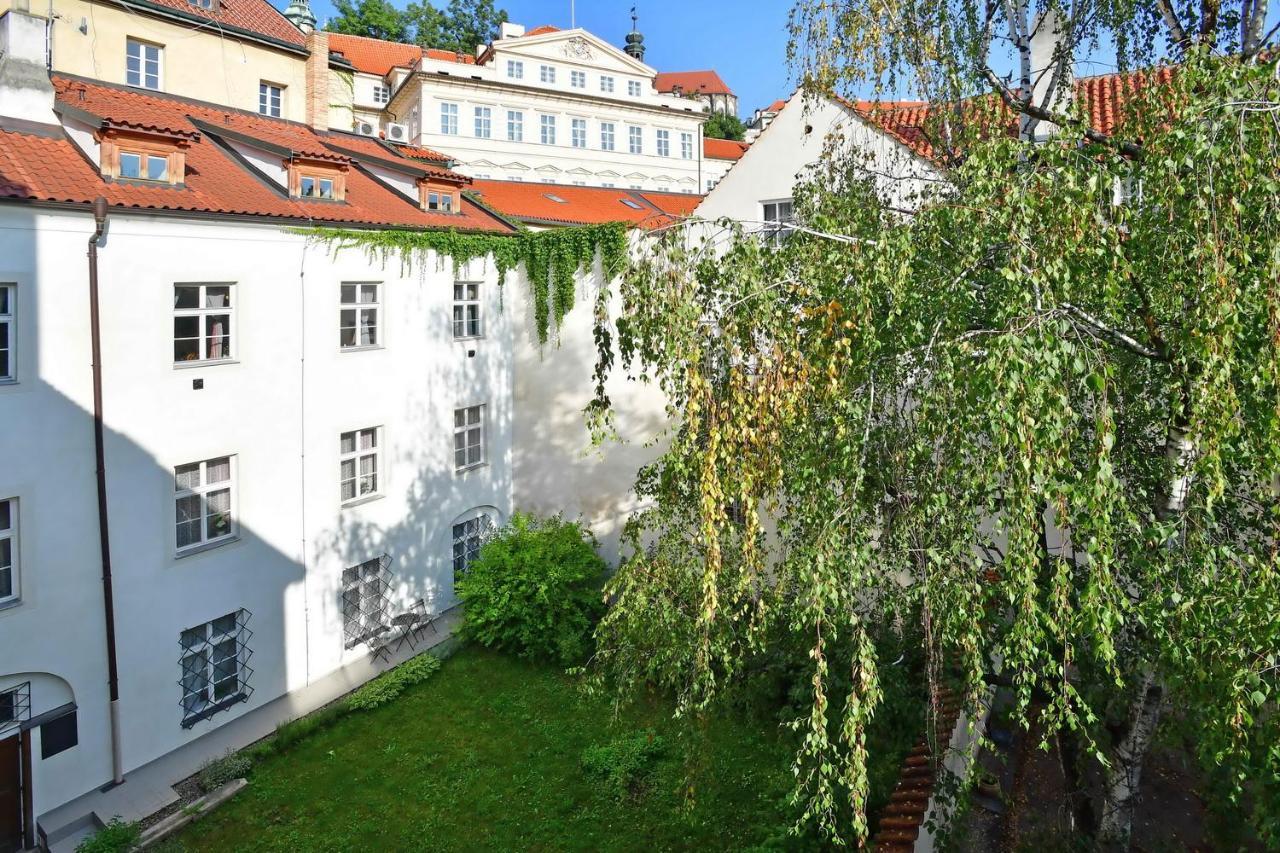 Lovely Little Cosy Apt In Praha Eksteriør bilde