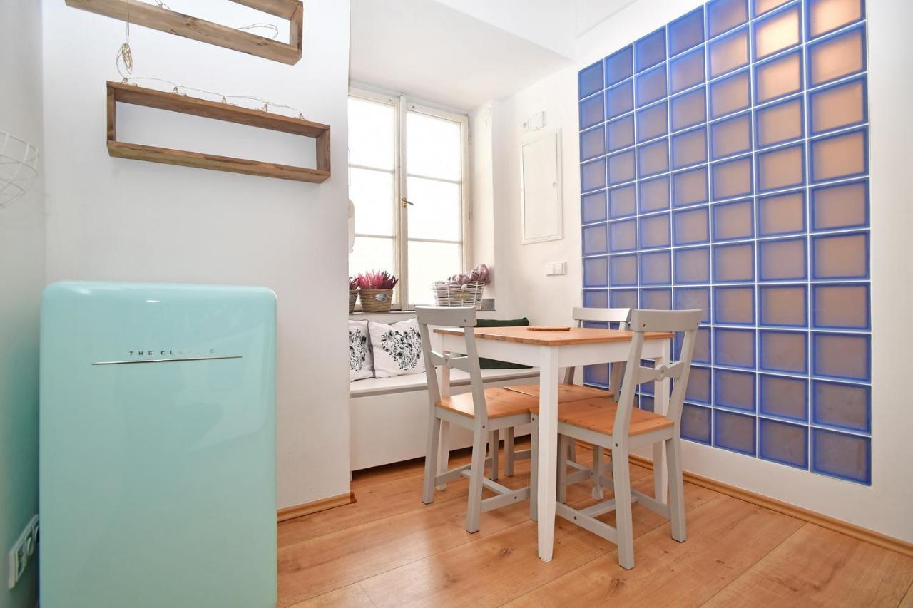 Lovely Little Cosy Apt In Praha Eksteriør bilde